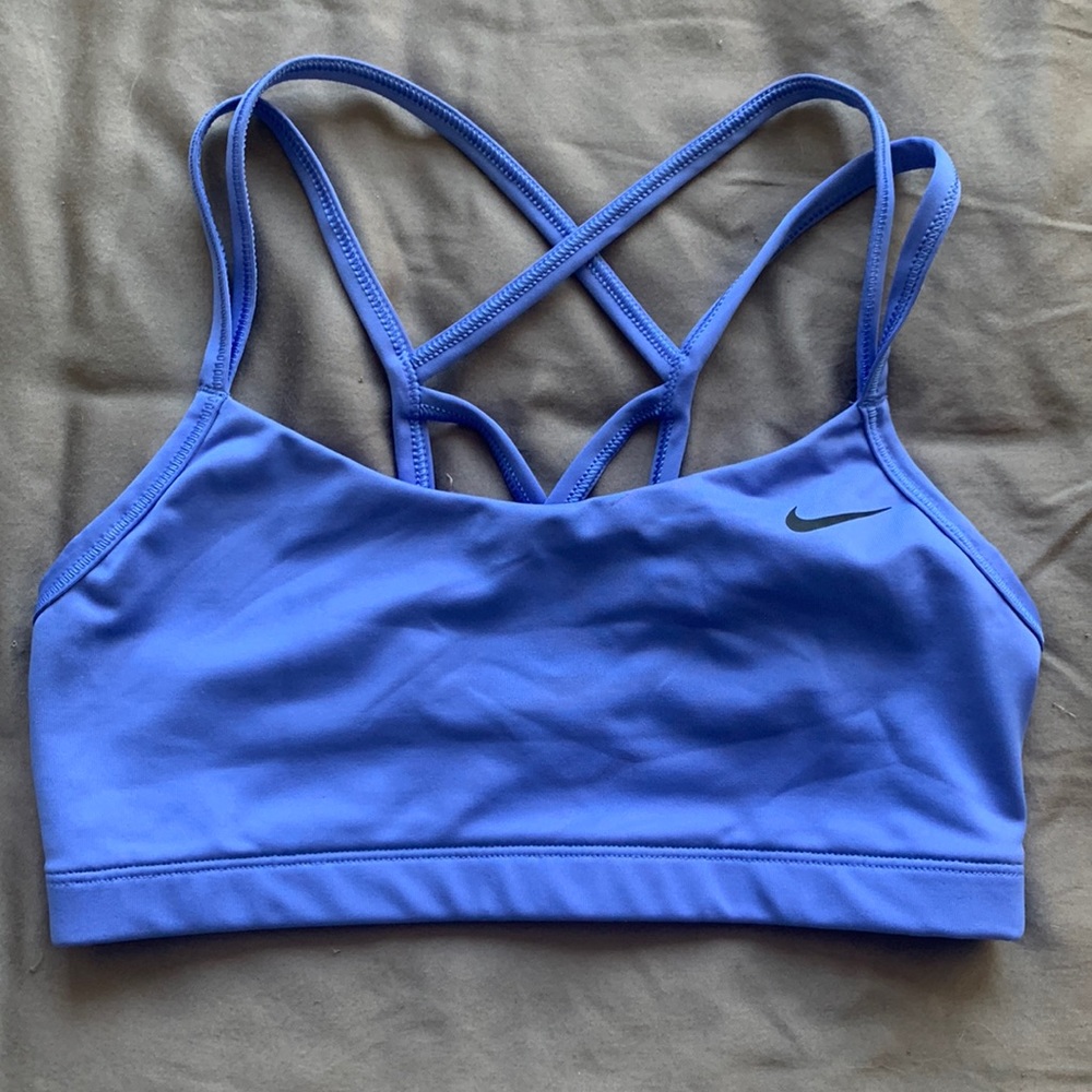 Nike criss cross sports bra